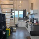 Moderne Maisonettewohnung/2 Zimmer/kueche/bad #2 *