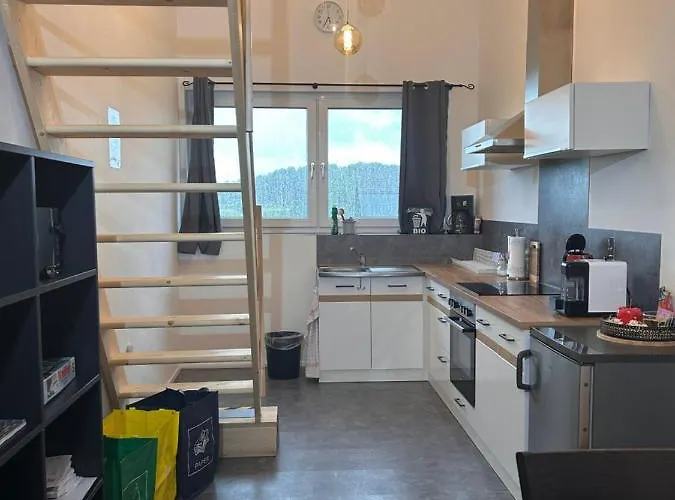 Moderne Maisonettewohnung/2 Zimmer/küche/bad #2 *